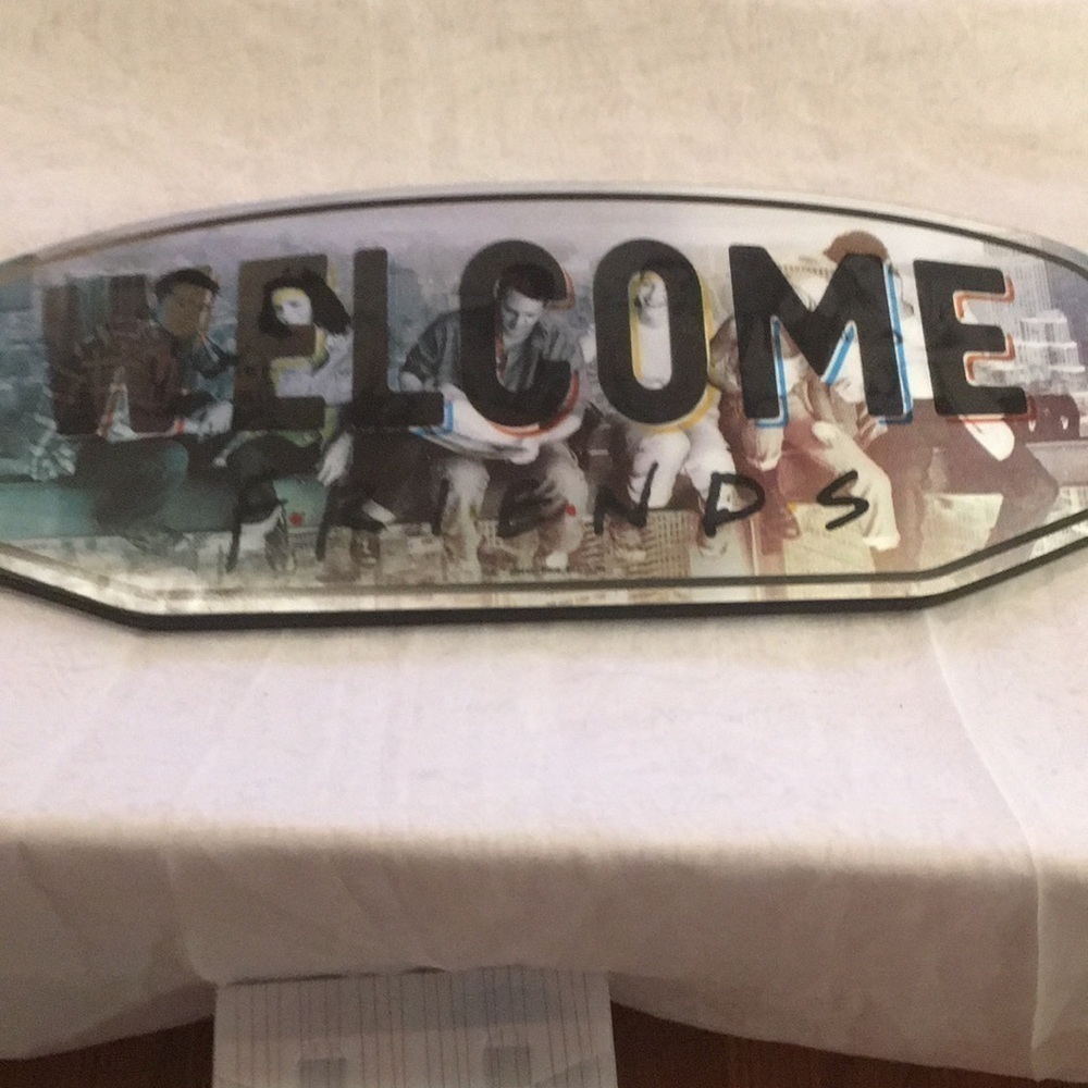 FRIENDS Wall Decor (AC)